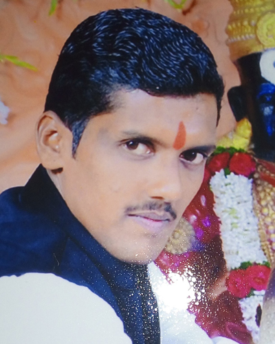 Never Married Hindu Groom in Poona District