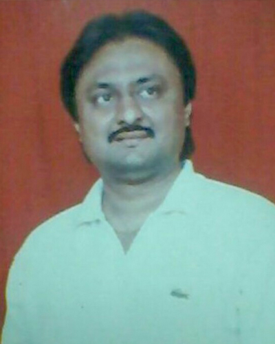 Widowed Hindu Groom in Mumbai