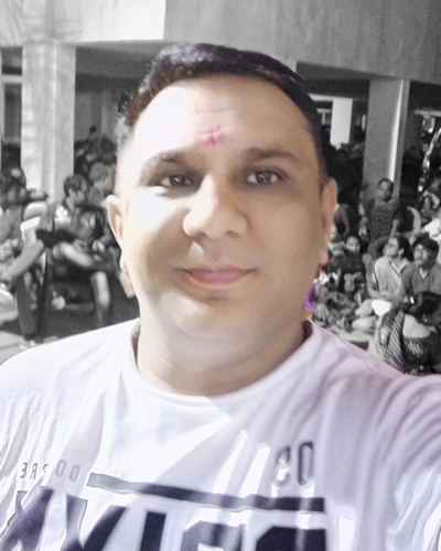 Widowed Hindu Groom in Ahmedabad